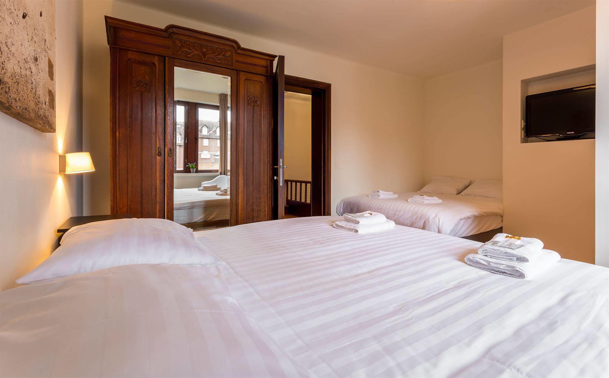 Hotel Bla Bla Брюгге Экстерьер фото