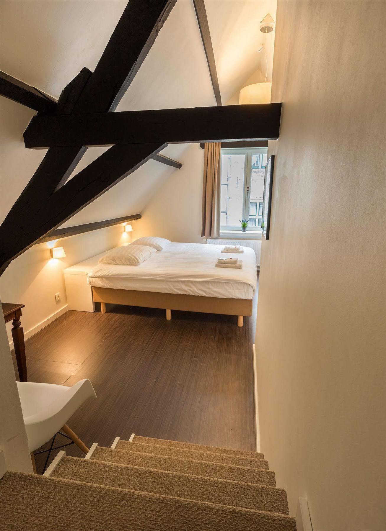 Hotel Bla Bla Брюгге Экстерьер фото