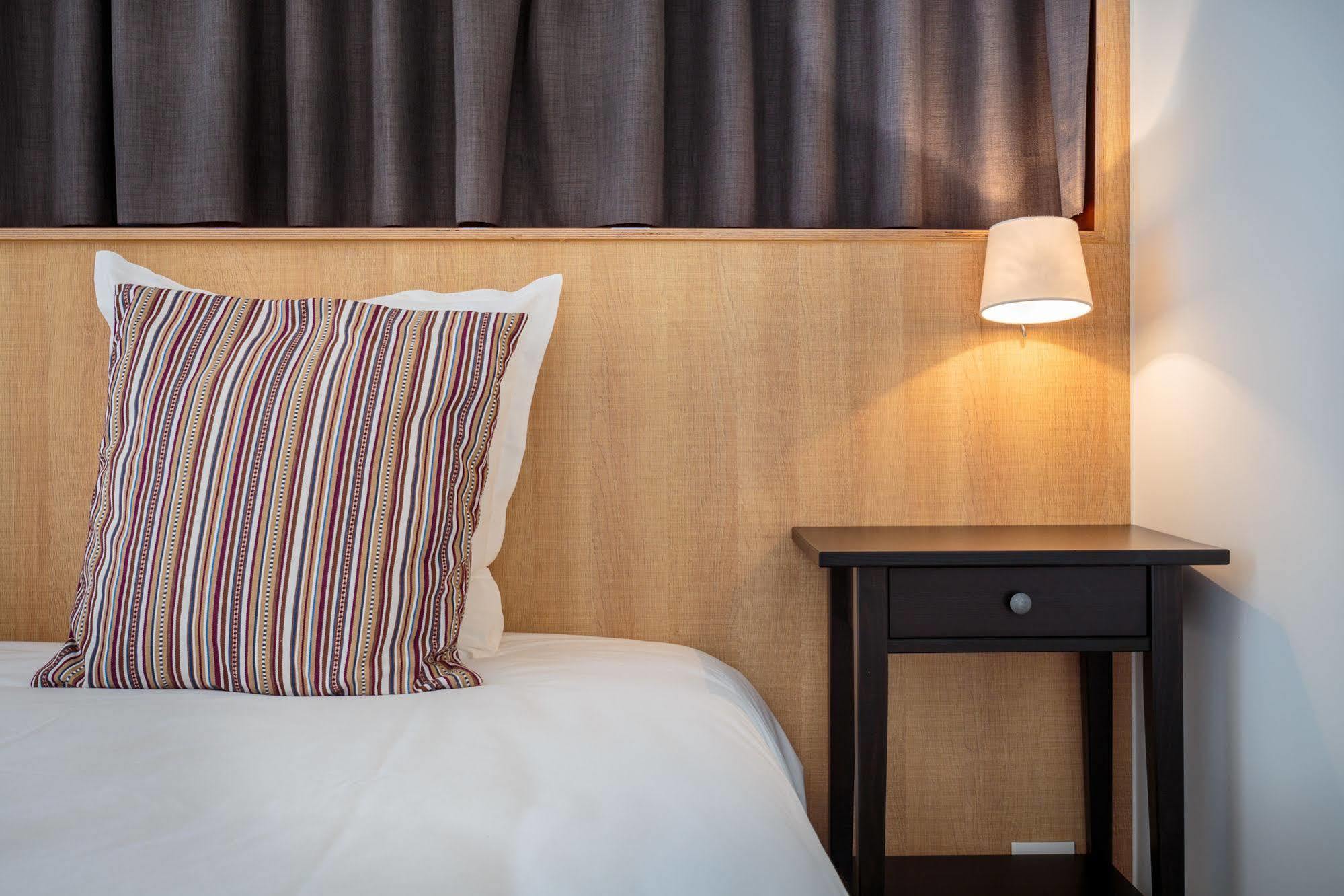 Hotel Bla Bla Брюгге Экстерьер фото